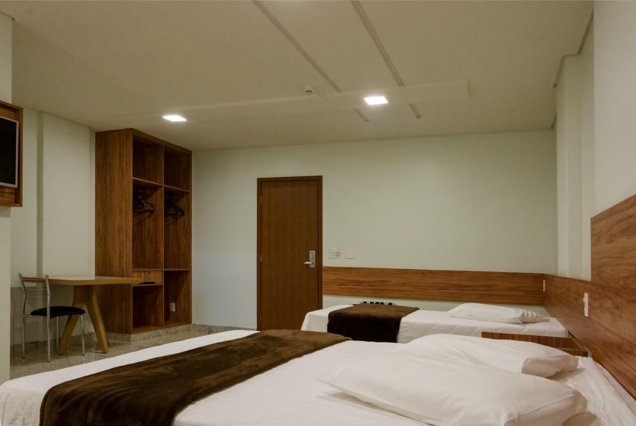 Lindoya Hotel Catalão Exteriör bild